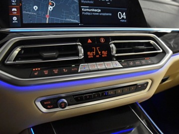 BMW X5 G05 SUV 3.0 30d 286KM 2021 BMW X5 Lasery/ Skrętna Oś/ Zawieszenie Adaptacyjne, zdjęcie 17