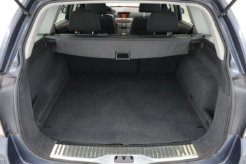 Opel Astra H Kombi 1.6 Twinport ECOTEC 105KM 2007 Opel Astra 1.6 16V, Klima, zdjęcie 13