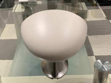 KEF E301c (E-301c) Центральная колонна Белый Сатин Магазин 1000 зл.