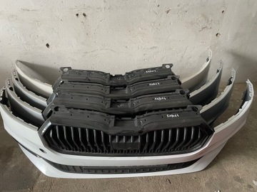 РЕШЕТКА БАМПЕРА SKODA FABIA IV