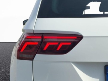 Volkswagen Tiguan II SUV Facelifting 1.5 TSI 150KM 2022 Volkswagen Tiguan 1.5 TSI evo R-Line dsg 2022 1.5 Benzyna 150KM, zdjęcie 11
