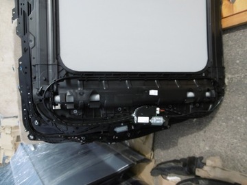 СОЛНЕЧНАЯ ПАНОРАМА ЛЮК НА КРЫШЕ VW GOLF SPORTSVAN