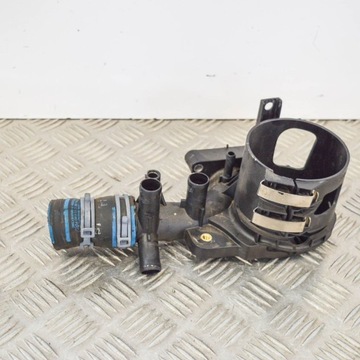 MERCEDES-BENZ C W205 2015 DRŽÁKY FILTRU PALIVA