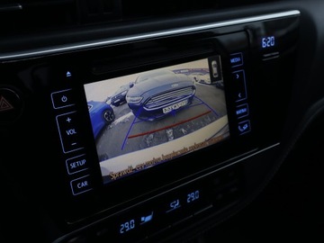 Toyota Corolla XI Sedan Facelifting 1,6 Valvematic 132KM 2017 Toyota Corolla 1.6 Valvematic, Salon Polska, zdjęcie 14