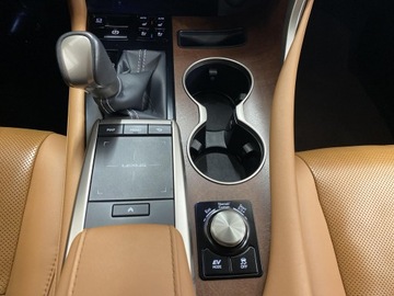 Lexus RX IV SUV Facelifting RX 450h 313KM 2022 Lexus RX 450h Omotenashi IV (2015-2020) Lexus RX 4, zdjęcie 20