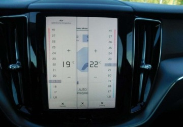 Volvo XC60 II Crossover D4 190KM 2020 Volvo XC 60 z Gwarancja Bezowa Skora Podgrzewana Kamera 2.0 Diesel 190KM, zdjęcie 13