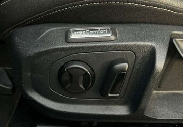 Volkswagen Arteon Fastback Facelifting 2.0 TSI 190KM 2021 Volkswagen Arteon Piekny kolor DSG R-LINE FV 23 2.0 Benzyna 190KM, zdjęcie 14