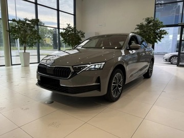 Skoda Octavia IV 2025 SKODA Octavia Edition 130 Selection 1.5 TSI Sedan 115KM 2025, zdjęcie 2