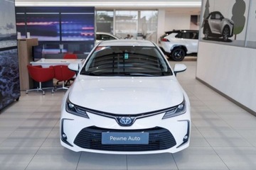 Toyota Corolla XII Sedan 1.8 Hybrid 122KM 2021 Toyota Corolla 1.8 Hybrid Comfort Style Tech 1.8 Hybryda 122KM, zdjęcie 1
