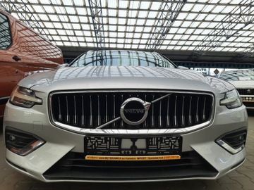 Volvo V60 II  Kombi 2.0 D4 190KM 2019 Volvo V60 II AUTOMAT !! diesel, EURO6, FAKTURA VAT !!!, zdjęcie 1