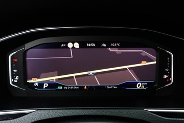 Volkswagen Passat B8 Variant Facelifting 2.0 TDI 190KM 2020 Volkswagen Passat DSG, Virtual, Hak, Tempomat, LED Matrix, Climatronic, Ka, zdjęcie 14