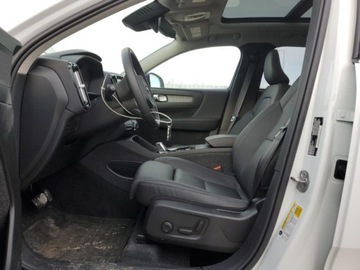 Volvo XC40 2025 Volvo XC 40 Plus 2025 2.0l 2.0 Benzyna 247KM, zdjęcie 7