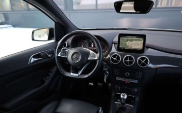 Mercedes Klasa B W246 Sports Tourer Facelifting 1.6 200 156KM 2016 Mercedes-Benz Klasa B Mercedes-Benz Klasa B 200 UrbanStyle Edition 1.6, zdjęcie 27