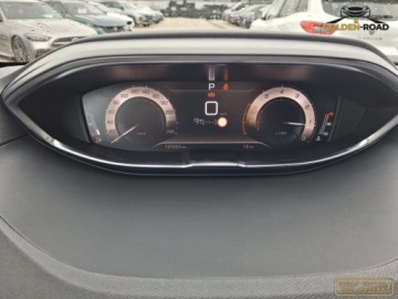 Peugeot 3008 II Crossover Facelifting  1.2 PureTech 130KM 2022 Peugeot 3008 3008 1,2 130 KM GT line alcantara alu pdc kamera led oplacony, zdjęcie 23