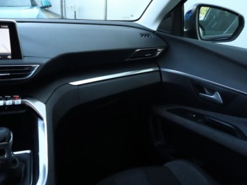 Peugeot 3008 II Crossover 2.0 BlueHDi 150KM 2017 Peugeot 3008 2.0 HDi, Navi, Klima, Klimatronic, zdjęcie 7