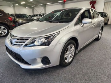 Toyota Avensis III Sedan Facelifting 1.8 Valvematic 147KM 2013 Toyota Avensis 1.8 benzyna, Salon Polska, Pierwszy właściciel, zdjęcie 1