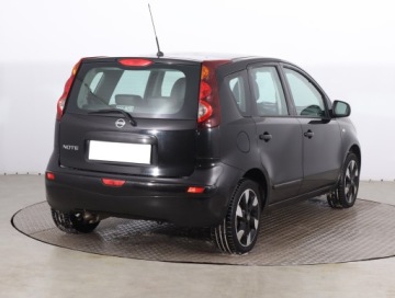 Nissan Note I Mikrovan Facelifting 1.4 88KM 2013 Nissan Note 1.4, Salon Polska, Klima, Klimatronic, zdjęcie 4