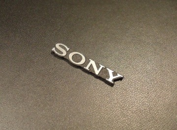 Выпуклая наклейка SONY LOGO 22 x 4 мм 061b