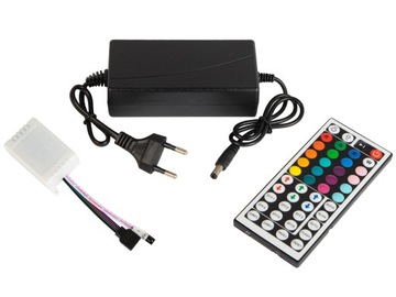 НАБОР ЦВЕТНЫХ СВЕТОДИОДНЫХ ЛЕНТ 5М/300 RGB + БЛОК ПИТАНИЯ