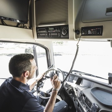 MIDLAND 88 + комплект SIRIO TURBO 5000 MAG 145 CB