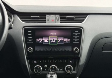 Skoda Octavia 2020 Skoda Octavia Reflektory LED Kamera Keyless Lane Assist Salon PL FVA, zdjęcie 29