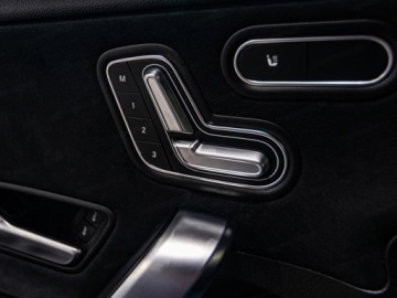 Mercedes Klasa A W177/V177 Hatchback Facelifting 2.0 220 190KM 2025 A Klasa 220 4-Matic AMG Line 2.0 (190KM) 2025, zdjęcie 15