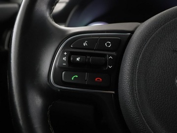 Kia Niro I Crossover 1.6 GDi Hybrid 141KM 2017 Kia Niro hybryda półskóra navi kamera, zdjęcie 31