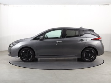 Nissan Leaf II Hatchback Elektryczny 40kWh 150KM 2022 Nissan Leaf 40 kWh, SoH 94%, Salon Polska, zdjęcie 2