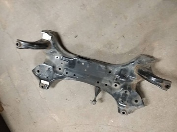 KIA RIO IV V 17- NÁPRAVNICE TRAVERS PŘEDNÍ