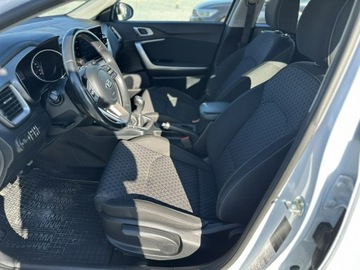 Kia Ceed III Kombi 1.6 CRDi 136KM 2021 Kia Cee&#039;d 1.6 CRDi mHEV M 136KM 2021 Salon PL, zdjęcie 10