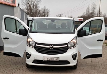 Opel Vivaro B Kombi Extra Long H1 2,9t 1.6 BiTurbo 125KM 2017 Opel Vivaro 1,6 Diesel 125km 6-Biegow Klima Serwis 9-osob 1.6 Diesel, zdjęcie 15