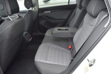 Skoda Superb IV Kombi 2.0 TDI 193KM 2024 Skoda Superb SalonPL 193KM Selection 4x4 DSG MatrixPakiety18Podgrz.Szyba V, zdjęcie 31