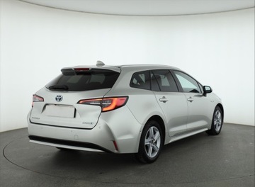 Toyota Corolla XII TS Kombi 1.8 Hybrid 122KM 2020 Toyota Corolla 1.8 Hybrid, Automat, Navi, Xenon, zdjęcie 4