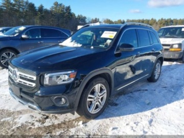 Mercedes GLB 2020 Mercedes-Benz GLB 250 4Matic 2020 2.0 Benzyna 221KM, zdjęcie 1