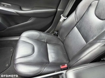 Volvo V40 II Hatchback Facelifting 2.0 D3 150KM 2018 Volvo V40 Volvo V40 D3 Inscription 2.0 Diesel 150KM, zdjęcie 28