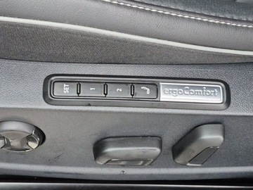 Volkswagen Arteon Fastback Facelifting 2.0 TSI 190KM 2023 Volkswagen Arteon Shooting Brake Faktura VATSkoryEl.fotel MasazKamera 360, zdjęcie 11