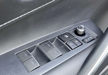 Suzuki 2024 Suzuki Swace Elegance 1.8 Hybrid E-CVT 2WD Black Mica Auto demonstracyjne, zdjęcie 22