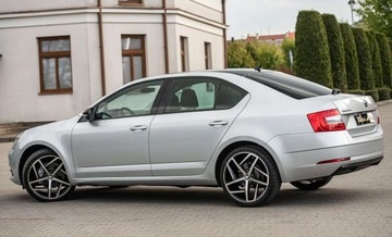 Skoda Octavia III Liftback Facelifting 2.0 TDI 150KM 2018 Skoda Octavia 2.0TDI 150KM Ledy Navi DsG 20 RS Full Serwis Vat 23 Gwaranci, zdjęcie 9