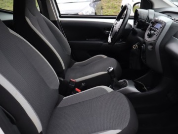 Toyota Aygo II Hatchback 3d Facelifting 1.0 VVT-i 72KM 2020 Toyota Aygo 1.0 VVT-i, Salon Polska, GAZ, VAT 23%, zdjęcie 8