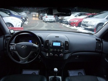 Hyundai i30 I CW 1.6 CRDi 115KM 2008 Hyundai i30 1.6 Stan b.dobry bez rdzy Gwarancja12m, zdjęcie 16