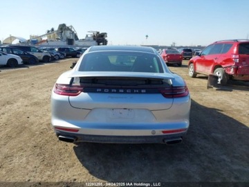 Porsche Panamera II Liftback 3.0 330KM 2018 Porsche Panamera 4 2018 3.0l 3.0 Benzyna 330KM, zdjęcie 4