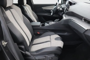 Peugeot 3008 II 2021 Peugeot 3008 e-Hybrid 225, Salon Polska, zdjęcie 8