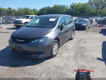 Chrysler Voyager V 2022 Chrysler Voyager 2022 r.3,6L LX 3.6 Benzyna 287KM, zdjęcie 2