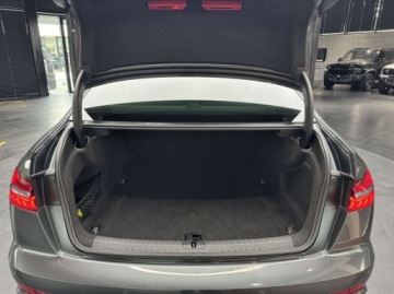 Audi A6 C8 Limousine 2.0 40 TDI 204KM 2022 Audi A6 Limousine 40 TDI Quattro S tronic S Line Wentylacja foteli Kamer, zdjęcie 17