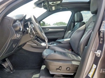 Alfa Romeo Stelvio SUV 2.0 Turbo 280KM 2019 Alfa Romeo Stelvio TI 2019 2.0l 2.0 Benzyna 280KM, zdjęcie 7