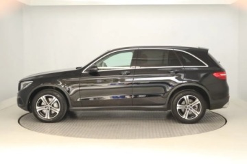 Mercedes GLC C253 SUV 2.1 220 d 170KM 2018 Mercedes GLC GLC 220 d 4MATIC, Salon Polska, zdjęcie 2