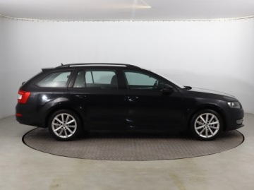 Skoda Octavia III Kombi 2.0 TDI 150KM 2016 Skoda Octavia 2.0 TDI, Salon Polska, DSG, VAT 23%, zdjęcie 5