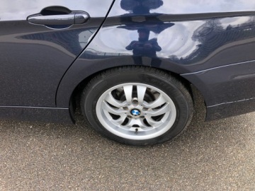 BMW Seria 3 E90-91-92-93 Touring E91 2.0 318i 129KM 2006 BMW 318i XENON KLIMA ALU HAK GRZANE FOTELE IDEALNY STAN Z NIEMIEC, zdjęcie 7