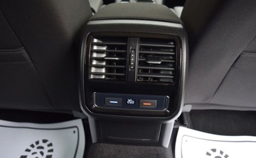 Volkswagen Passat B8 Variant 2.0 TDI BlueMotion SCR 190KM 2019 Volkswagen Passat 2.0 TDI 190ps Automatic Full Led Matrix Navi Masaze Kame, zdjęcie 34