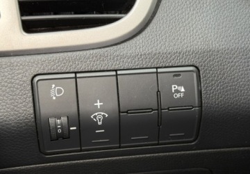 Hyundai i30 II Hatchback 5d 1.6 CRDi 110KM 2015 Hyundai i30 1.6 CRDI 110 KM LIFT Klimatyzacja 1.6 Diesel 110KM, zdjęcie 19